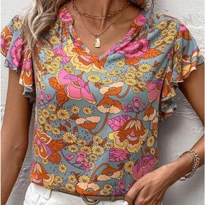 New floral print short sleeve top